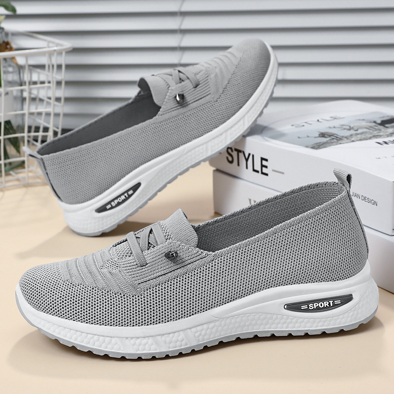 Women's oversized casual shoes - đánh giá và giá Running Gear For Sale