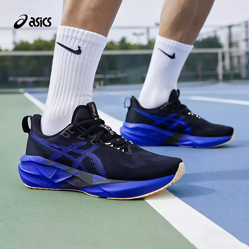 Asics NOVABLAST 5 Black Royal  - đánh giá và giá Running Gear Asics